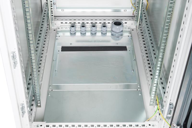 Купить Digitus 24HE Netzwerkschrank 600x800mm 24HE Netzwerkschrank, Indoor IP55, 1300x600x800 mm, Hartglastür, inkl. Sockel, Grau (RAL 7035) (DN-19 24U-I-6/8-1) в магазине wardena.ru