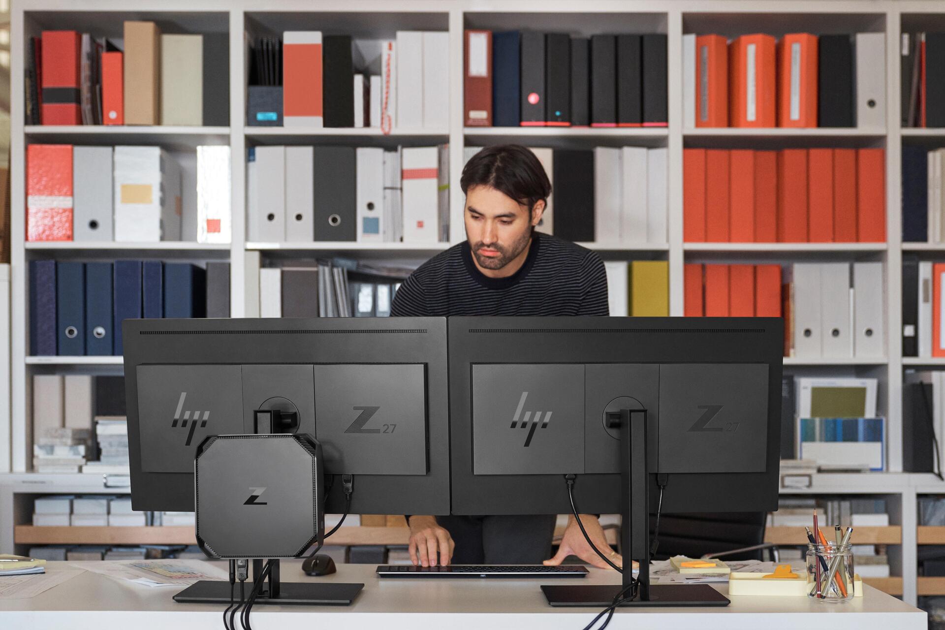 Купить HP Workstation Z2 Mini G5 - Mini - 1 x Core i7 10700 / 2.9 GHz - vPro - RAM 16 GB - SSD 512 GB - HP Z Turbo Drive, NVMe, TLC - Quadro T1000 - GigE - Win 11 Pro - Monitor: keiner - Tastatur: Deutsch (5E9X2EA#ABD) в магазине wardena.ru