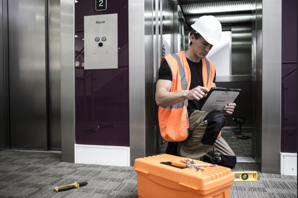 Купить Panasonic Toughpad FZ-A2 - Tablet - robust - Android 6.0 (Marshmallow) - 32 GB eMMC - 25.7 cm (10.1") IPS (1920 x 1080) - USB-Host - microSD-Steckplatz (FZ-A2A200GA3) в магазине wardena.ru