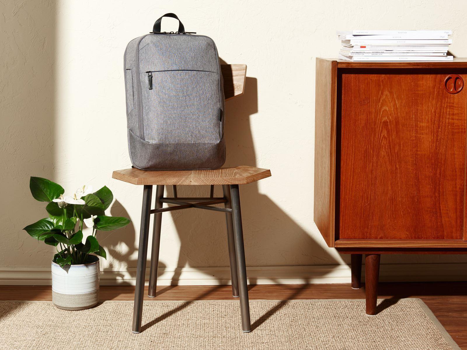 Купить Targus CityLite Convertible - Notebook-Rucksack - 39.6 cm (15.6") - Grau (TSB937GL) в магазине wardena.ru