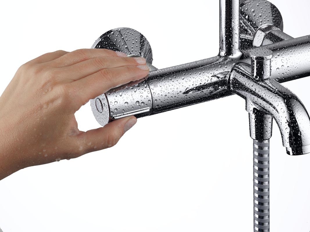 Купить Hansgrohe Vernis Shape Showerpipe 230 1jet с термостатом для ванны хром 26284000 в магазине wardena.ru