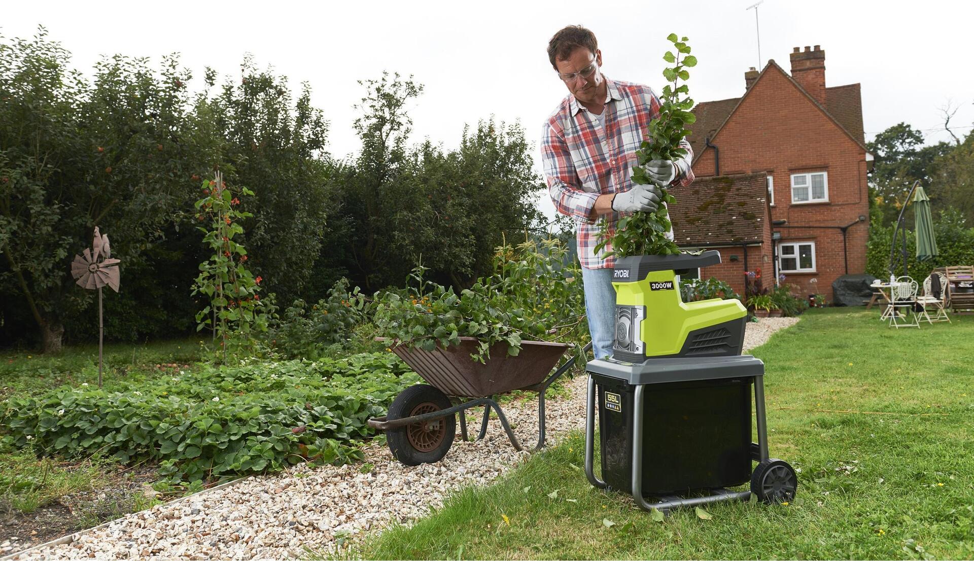 Купить Ryobi RSH3045U Garten-Häcksler 3000 W 55 l Trommel (5133004335) в магазине wardena.ru