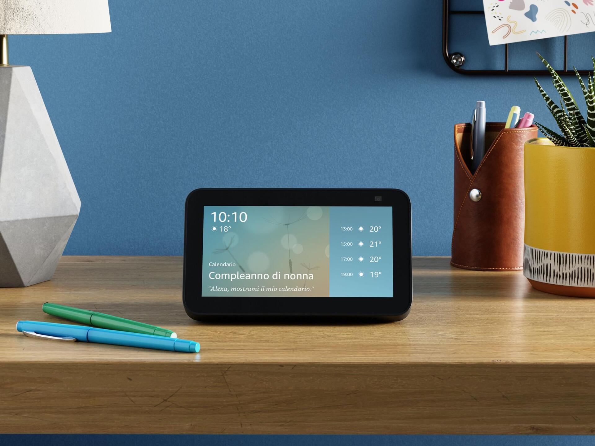 Купить Amazon Echo Show 5 - Amazon Alexa - Rechteck - Anthrazit - 14 cm (5.5" ) - 960 x 480 Pixel - 2 MP (B08KH2MTSS) в магазине wardena.ru