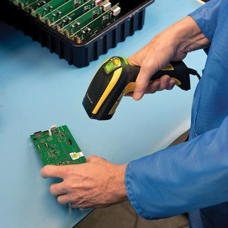 Купить Datalogic PowerScan PM9501 - Standard Range (SR) - RS-232 Kit - Barcode-Scanner - tragbar - decodiert - RF(433 MHz) (PM9501-433RBK20) в магазине wardena.ru