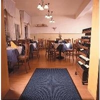 Купить 3M Schmutzmatte Nomad Aqua 4500, 900 x 1500 mm, schwarz Eingangsbelag für geringe Beanspruchung bis 500 Personen (45SZ915) в магазине wardena.ru