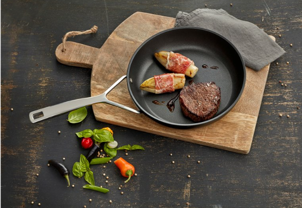 Купить Demeyere 40851-023-0 Bratpfanne aluminiño antihaftbeschichtet 20 cm (40851-023-0) в магазине wardena.ru