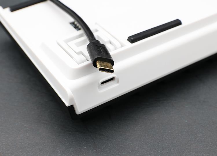 Купить Ducky One 2 SF Tastatur USB QWERTY Englisch Schwarz (DKON1967ST-PUSPDAZT1) в магазине wardena.ru