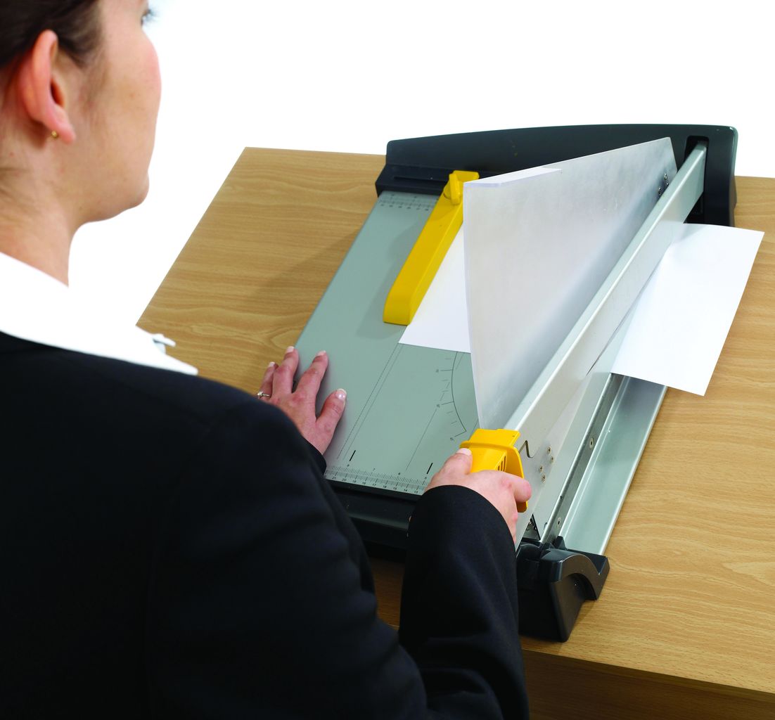 Купить Fellowes Plasma A3 Guillotine - Schneideeinrichtung - 455 mm (5411101) в магазине wardena.ru