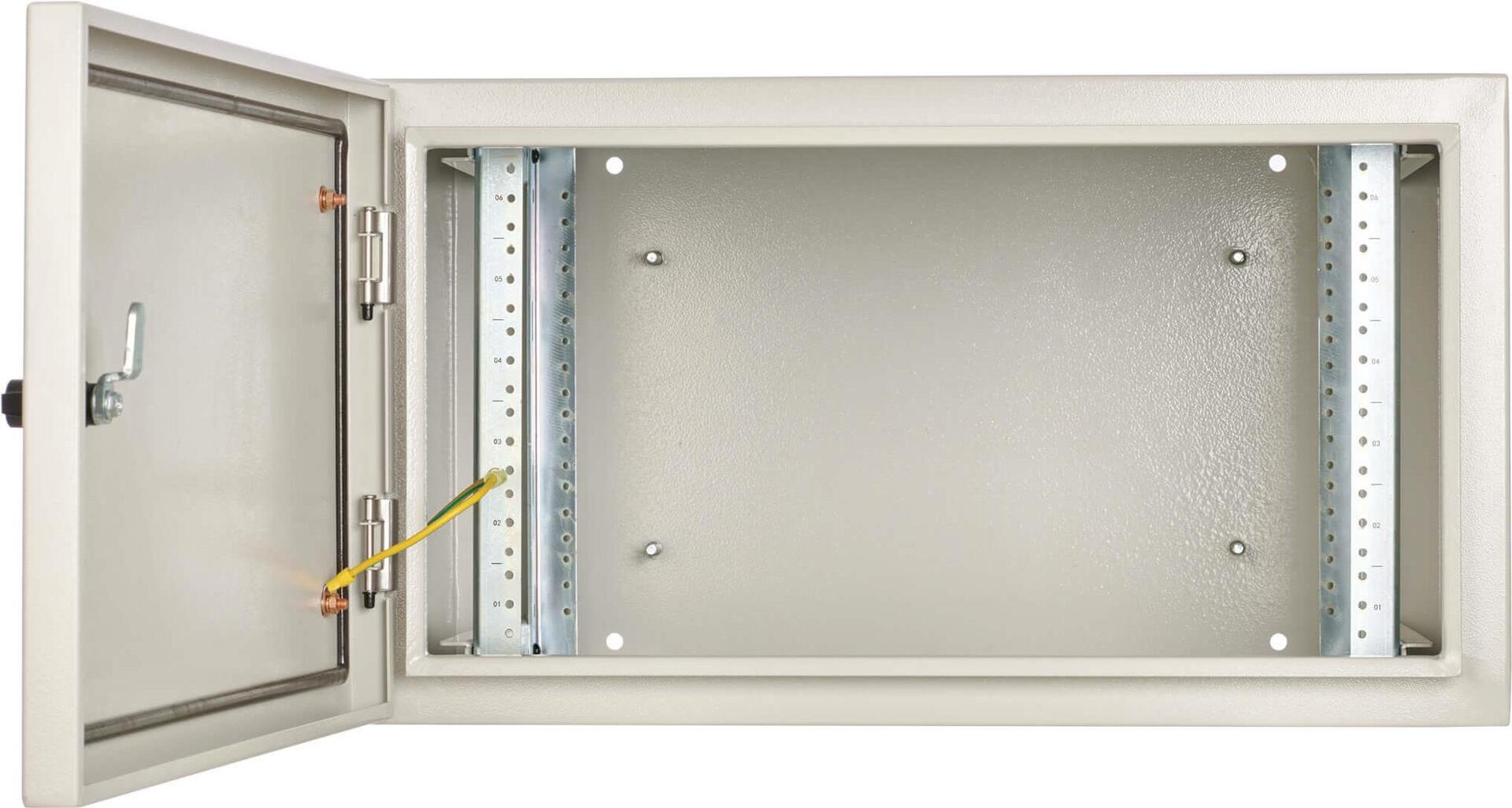 Купить Tripp Lite SRN4G6U - Wand-montiert - Innen & Außen - Stahl - 609,6 mm - 474 mm - 344,9 mm (SRN4G6U) в магазине wardena.ru