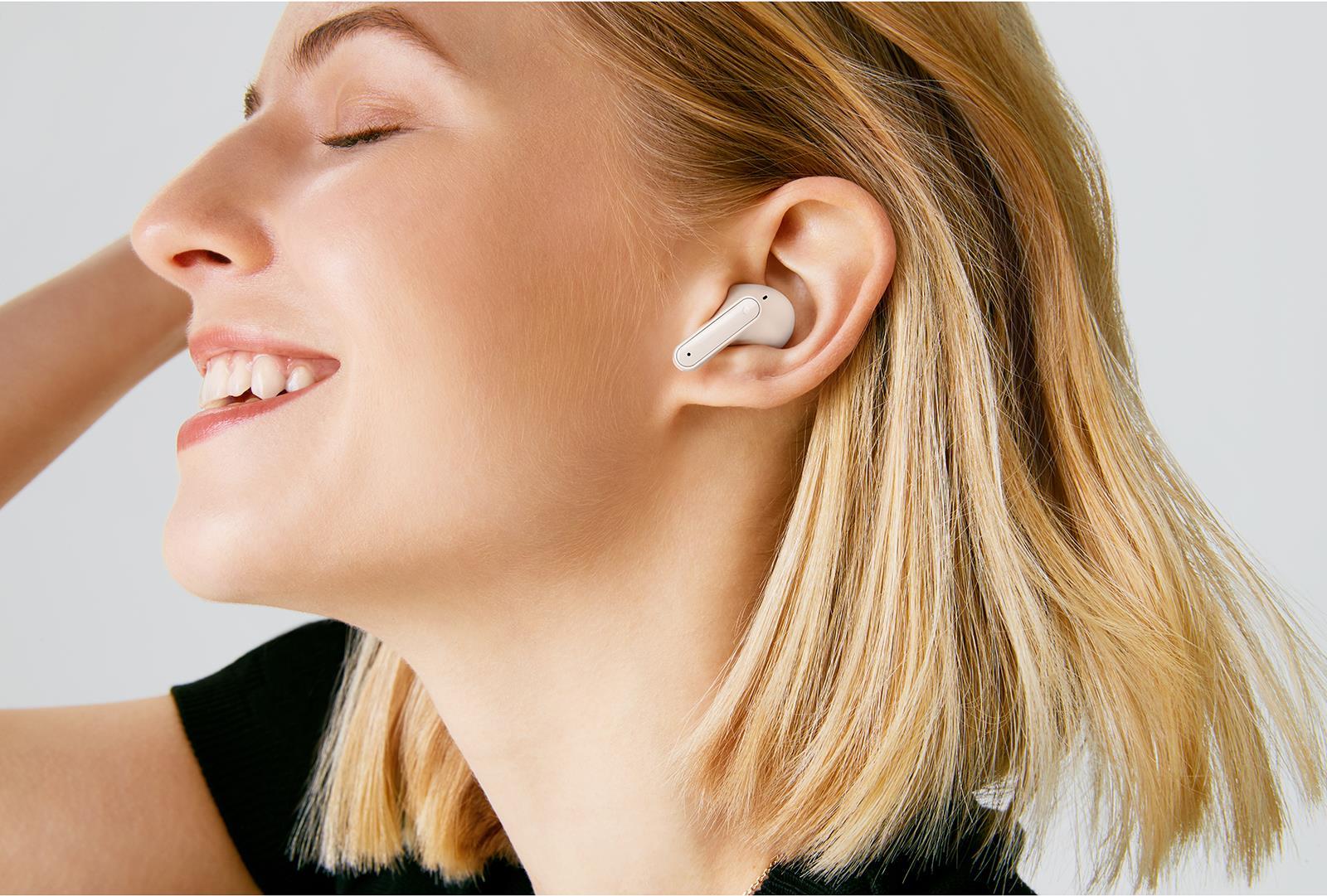 Купить LG TONE-FP9.CEUFLLK Kopfhörer True Wireless Stereo (TWS) im Ohr Musik Bluetooth Weiß (TONE-FP9W.CEUFLLK) в магазине wardena.ru