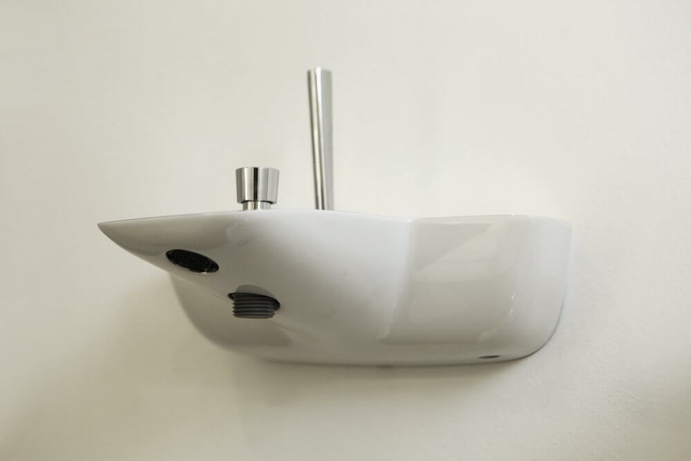 Купить Hansgrohe PuraVida Смеситель для ванны однорычажный ВМ 1/2 хром-белый матовый 15472400 в магазине wardena.ru