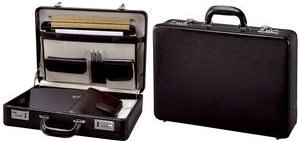 Купить JÜSCHA Alassio TAORMINA - Tasche für Dokumente - Leder - Schwarz (41033) в магазине wardena.ru