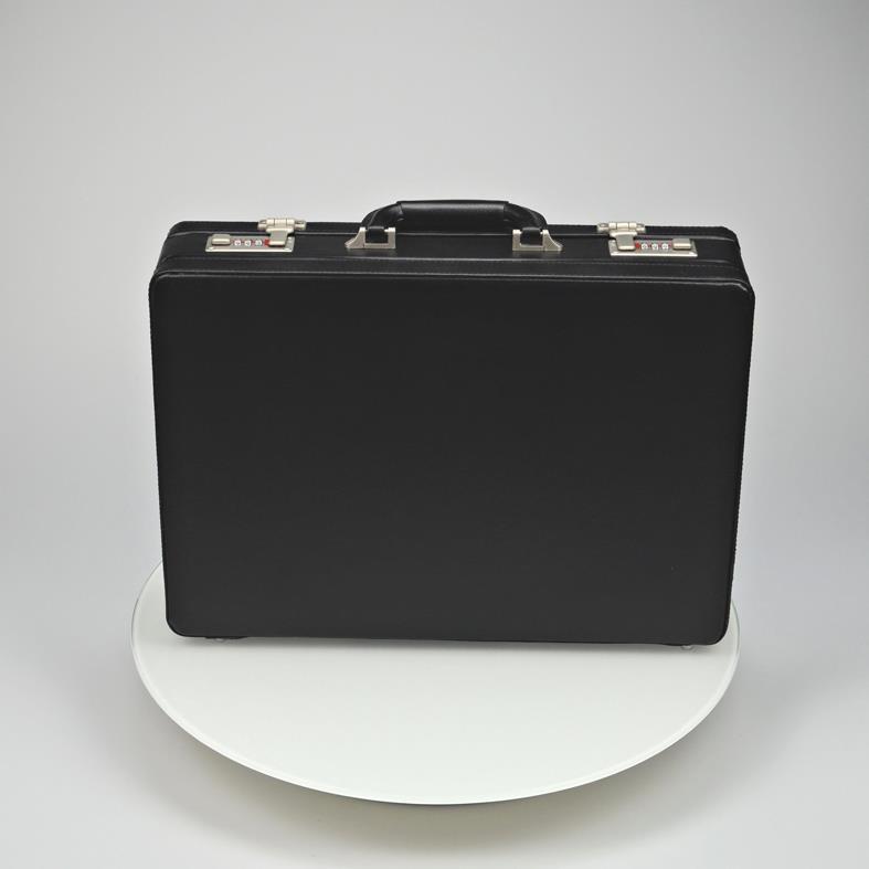 Купить JÜSCHA Alassio TAORMINA - Tasche für Dokumente - Leder - Schwarz (41033) в магазине wardena.ru