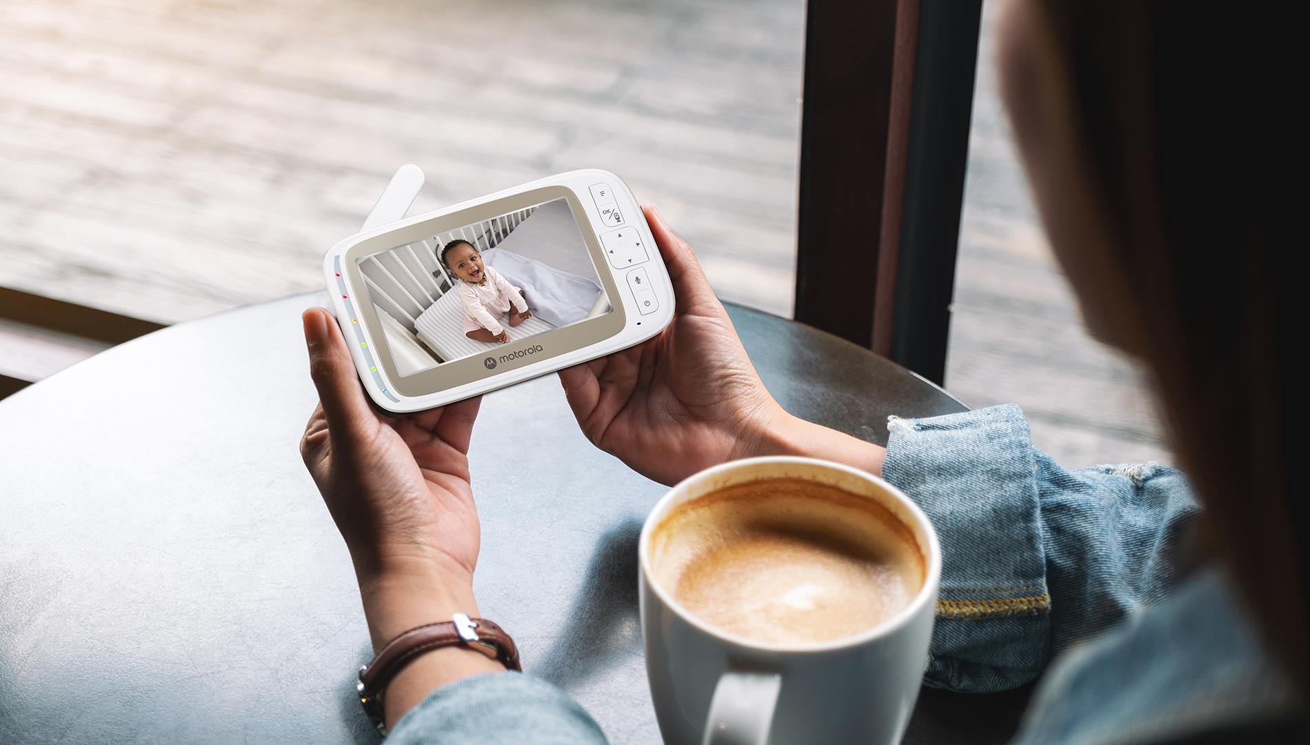 Купить Motorola VM85 CONNECT 300 m Wi-Fi/FHSS Weiß (505537471005) в магазине wardena.ru