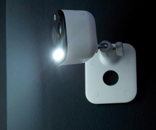 Купить Yale SV-DAFX-W Sicherheitskamera CCTV Sicherheitskamera Innen & Außen Box 1920 x 1080 Pixel Wand (SV-DAFX-W EU) в магазине wardena.ru