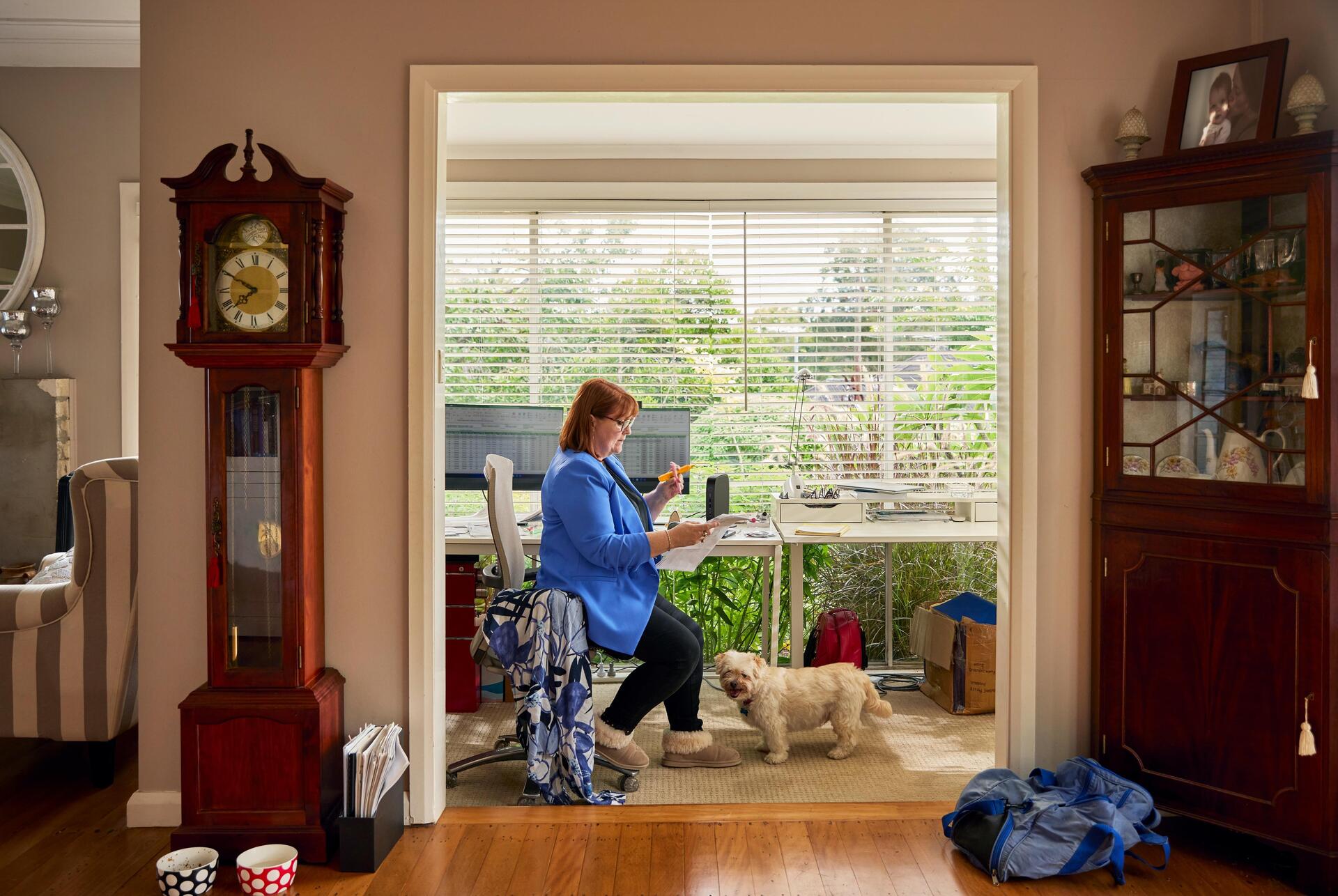 Купить HP Elite t655 - Thin Client - SFF - 1 x Ryzen Embedded R2314 / 2.1 GHz - RAM 4 GB - Flash 32 GB - eMMC - Radeon Graphics - GigE, Bluetooth 5.2 - WLAN: 802.11a/b/g/n/ac/ax, Bluetooth 5.2 - IGEL OS - Monitor: keiner - Tast (5H0Q5EA#ABD) в магазине wardena.ru