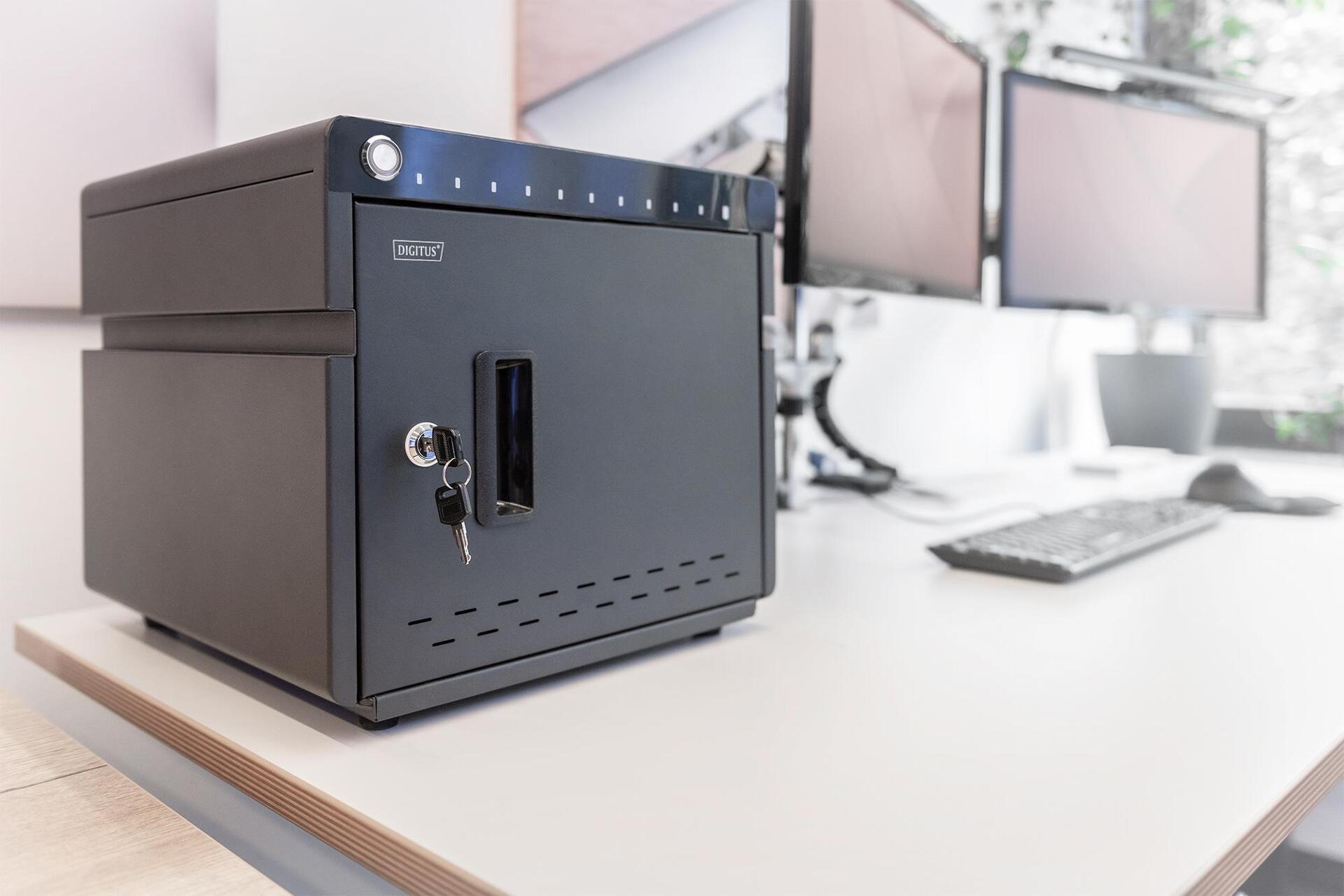 Купить DIGITUS DN-45004 - Schrankeinheit - für 10 Notebooks/Tablets - UV cleaner, USB-C, mobile, charging - verriegelbar - ABS-Kunststoff, kaltgewalzter Stahl - Schwarz, RAL 9005 - Bildschirmgröße: bis zu 35,6 cm (bis zu 35,60c в магазине wardena.ru