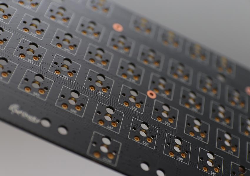 Купить Ducky One 3 Classic Pure White Mini Gaming Tastatur, RGB LED - MX-Black (DKON2161ST-ADEPDPWWWSC1) в магазине wardena.ru