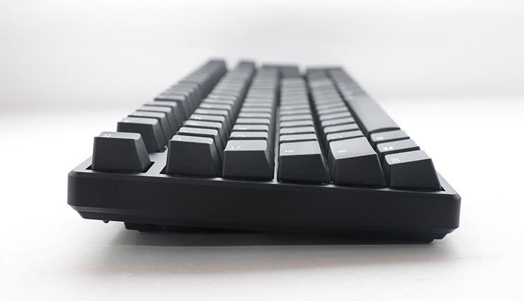 Купить Ducky Origin Phantom Black Tastatur USB QWERTZ Deutsch Schwarz (DKOR2308I-CSDEPDOECLAAA1) в магазине wardena.ru