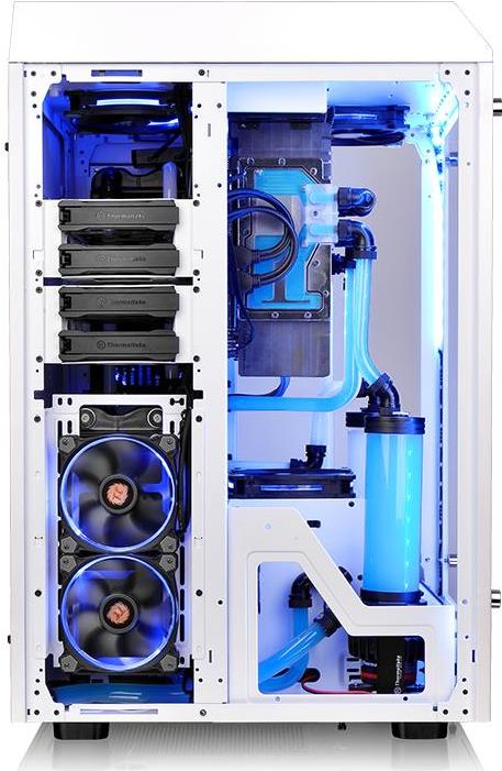 Купить Thermaltake The Tower 900 - Snow Edition - Full Tower - Erweitertes ATX - ohne Netzteil (PS/2) - weiß - USB/Audio (CA-1H1-00F6WN-00) в магазине wardena.ru