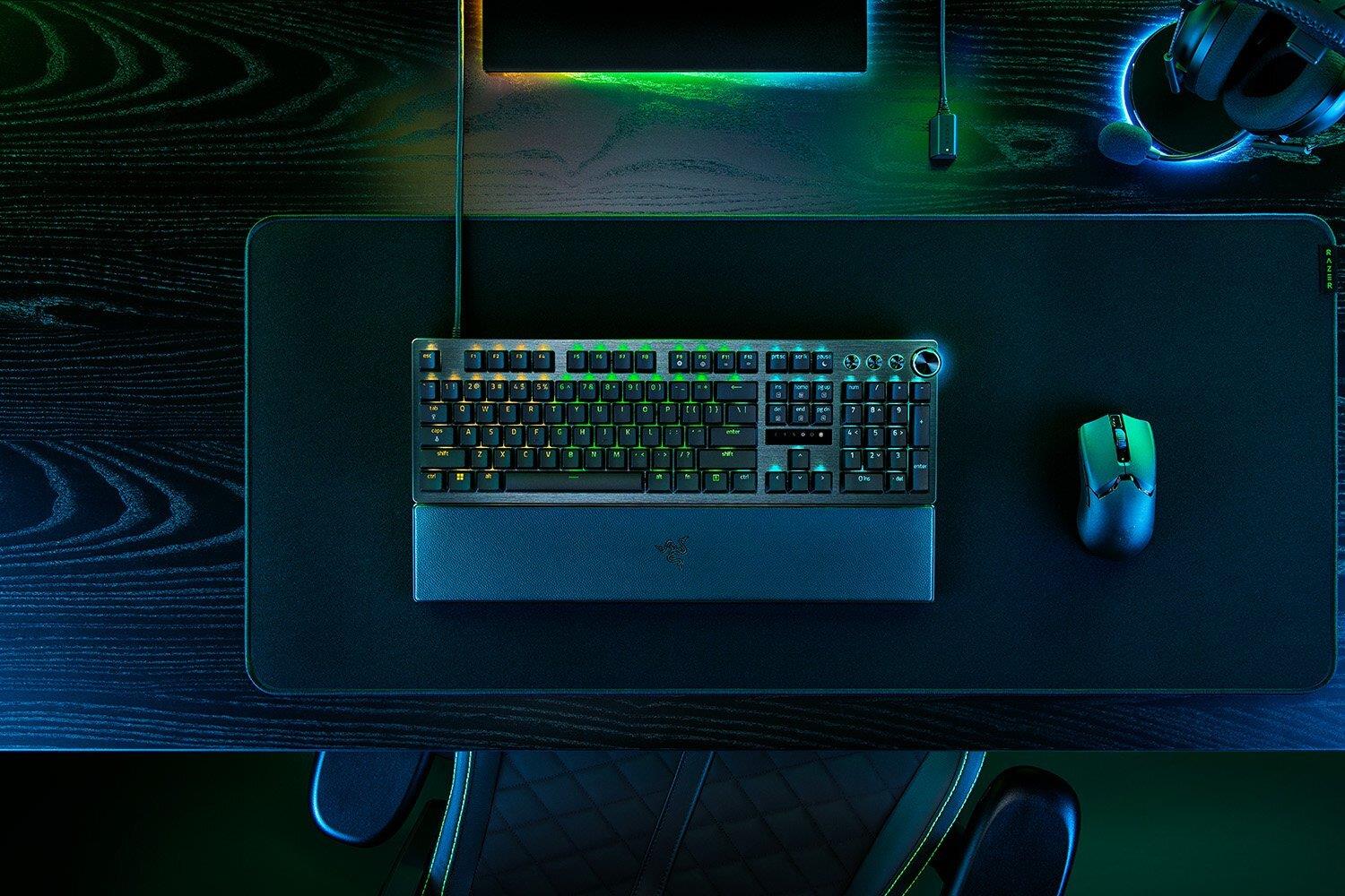 Купить Razer Huntsman V3 Pro Tastatur USB QWERTZ Deutsch Schwarz (RZ03-04970400-R3G1) в магазине wardena.ru