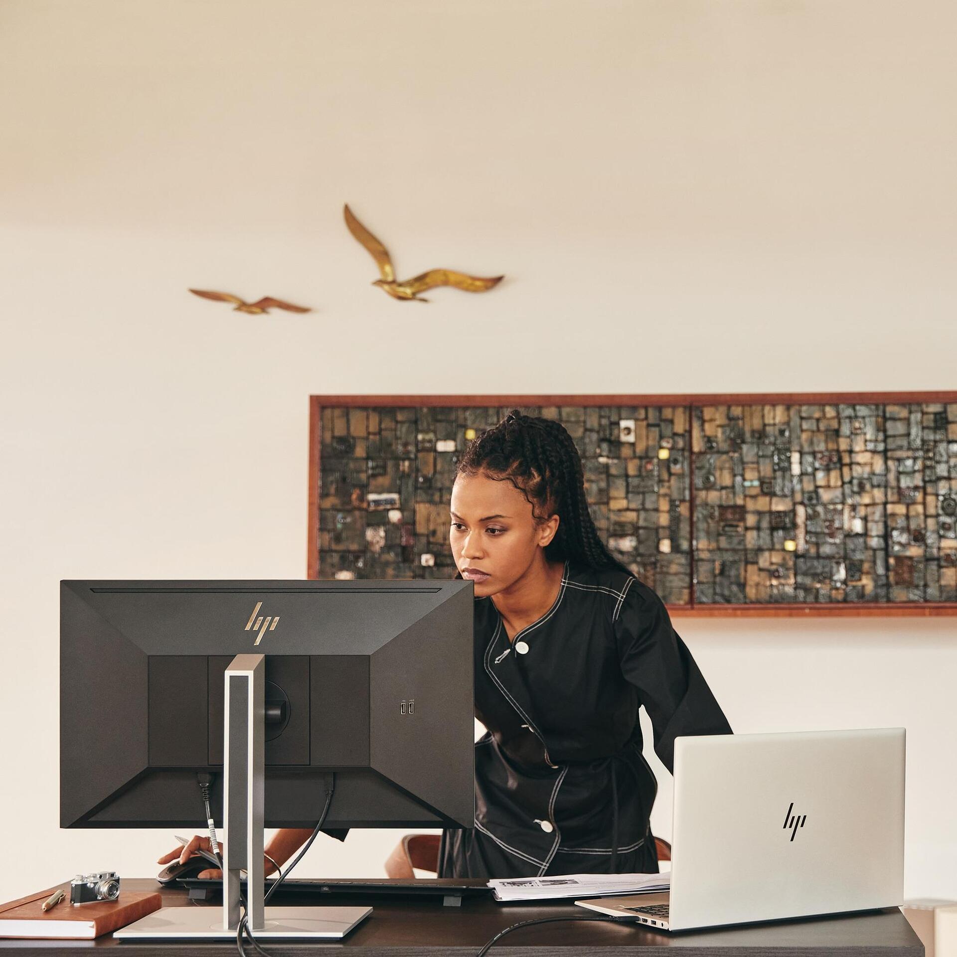 Купить HP EliteBook 855 G8 - Wolf Pro Security - Ryzen 5 Pro 5650U / 2.3 GHz - Win 11 Pro - Radeon Graphics - 8 GB RAM - 256 GB SSD NVMe, HP Value - 39.6 cm (15.6") IPS 1920 x 1080 (Full HD) - Wi-Fi 6 - kbd: Deutsch - mit HP 3 (5Z628EA#ABD) в магазине wardena.ru