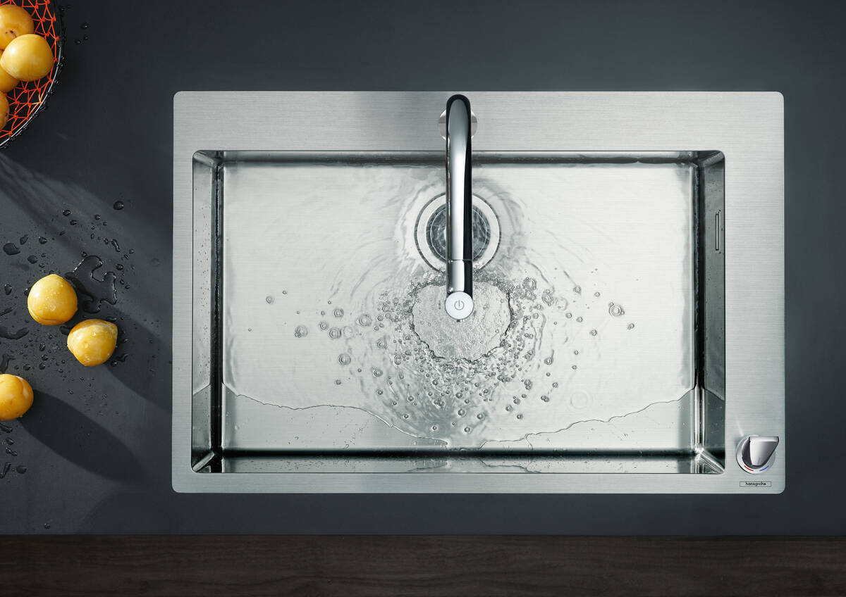Купить Hansgrohe C71-F660-08 Комбинация для кухни 660 сталь 43202800 в магазине wardena.ru
