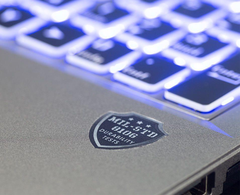 Купить bluechip TRAVELline B17W24 - Core i5 10210U / 1,6 GHz - Win 10 Pro 64-Bit - 8GB RAM - 250GB SSD NVMe - DVD-Writer - 43,9 cm (17.3") IPS 1920 x 1080 (Full HD) - UHD Graphics - Wi-Fi 6, Bluetooth - 4G-aufrüstbar - BTO (881 (881259) в магазине wardena.ru