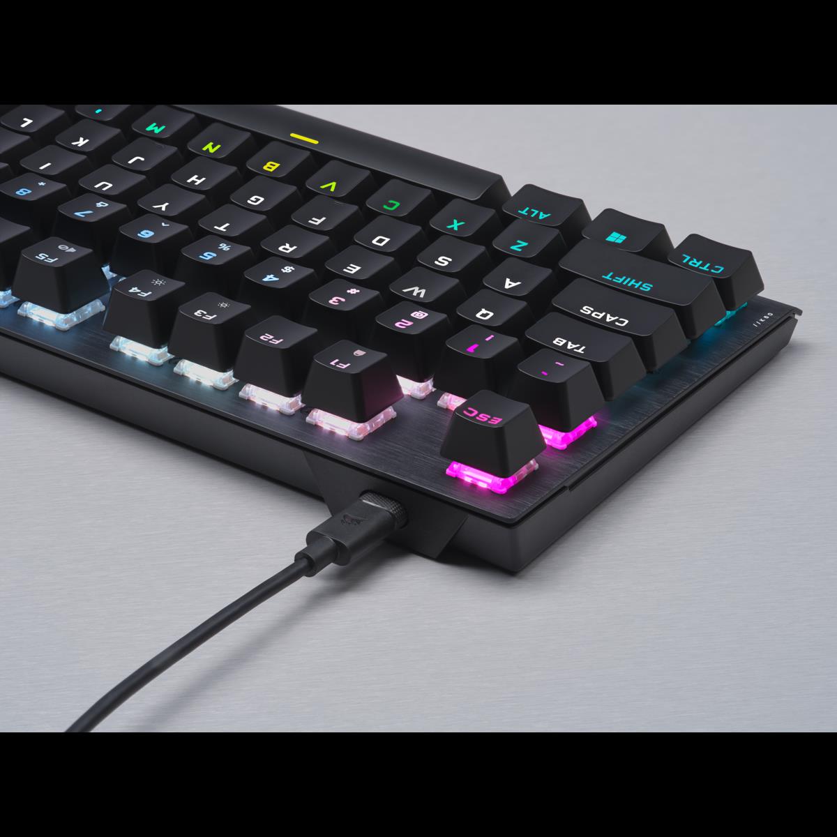 Купить CORSAIR K60 PRO RGB - Tastatur - mechanisch, TKL, Gaming - Hintergrundbeleuchtung - USB - Deutsch - Tastenschalter: CORSAIR OPX RGB (CH-911D01A-DE) в магазине wardena.ru