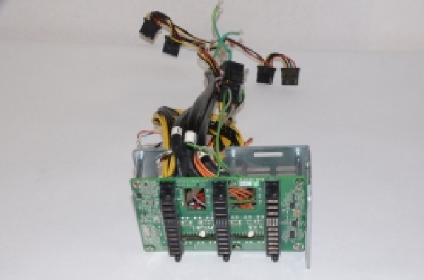 Купить MCP Supermicro PDB-PT748-8824 OUTPUT CONNECTORS INCLUDE 24 PIN в магазине wardena.ru