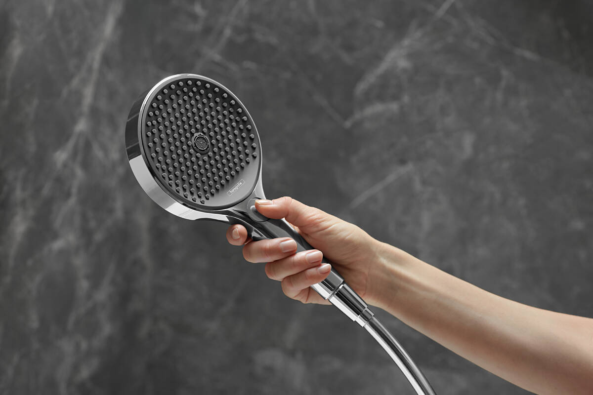 Купить Hansgrohe Rainfinity Ручной душ 130 3jet хром 26864000 в магазине wardena.ru