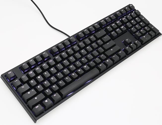 Купить Ducky One 2 Backlit PBT Gaming Tastatur, MX-Red, weiße LED - schwarz (DKON1808S-RDEPDAZW1) в магазине wardena.ru