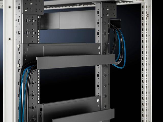 Купить Rittal VX IT - Kabelmanagementfach - RAL 9005 (5302043) в магазине wardena.ru