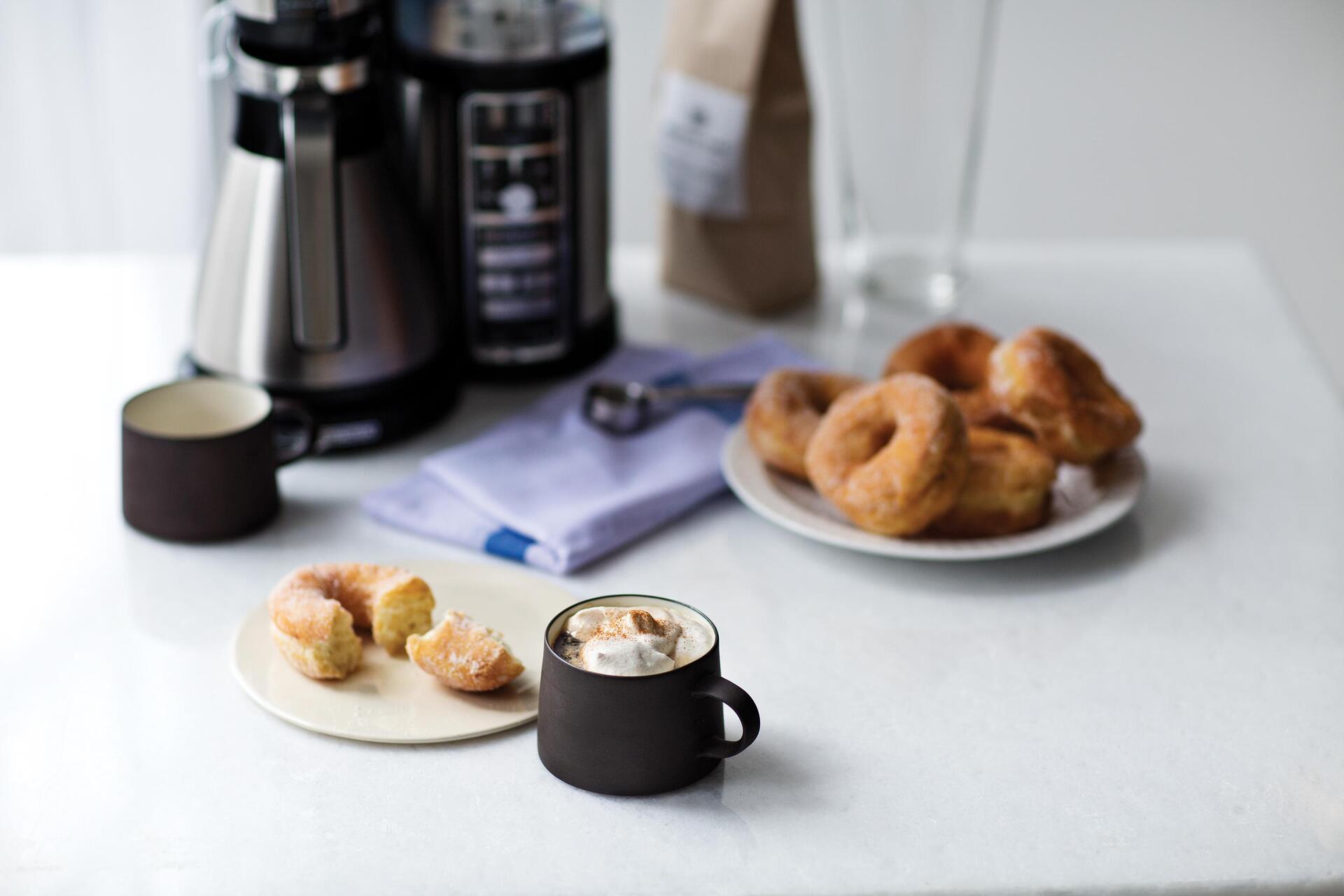 Купить Ninja KT201EU - 1,7 l - 3000 W - Schwarz - Edelstahl - Kunststoff - Edelstahl - Regelbare Temperatur - Wasserstandsanzeige (KT201EU) в магазине wardena.ru