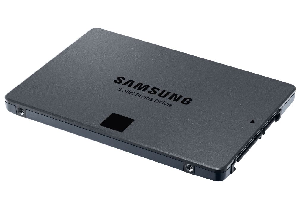 Купить Samsung 870 QVO MZ-77Q8T0BW - SSD - 8 TB - SATA 6Gb/s (MZ-77Q8T0BW) в магазине wardena.ru