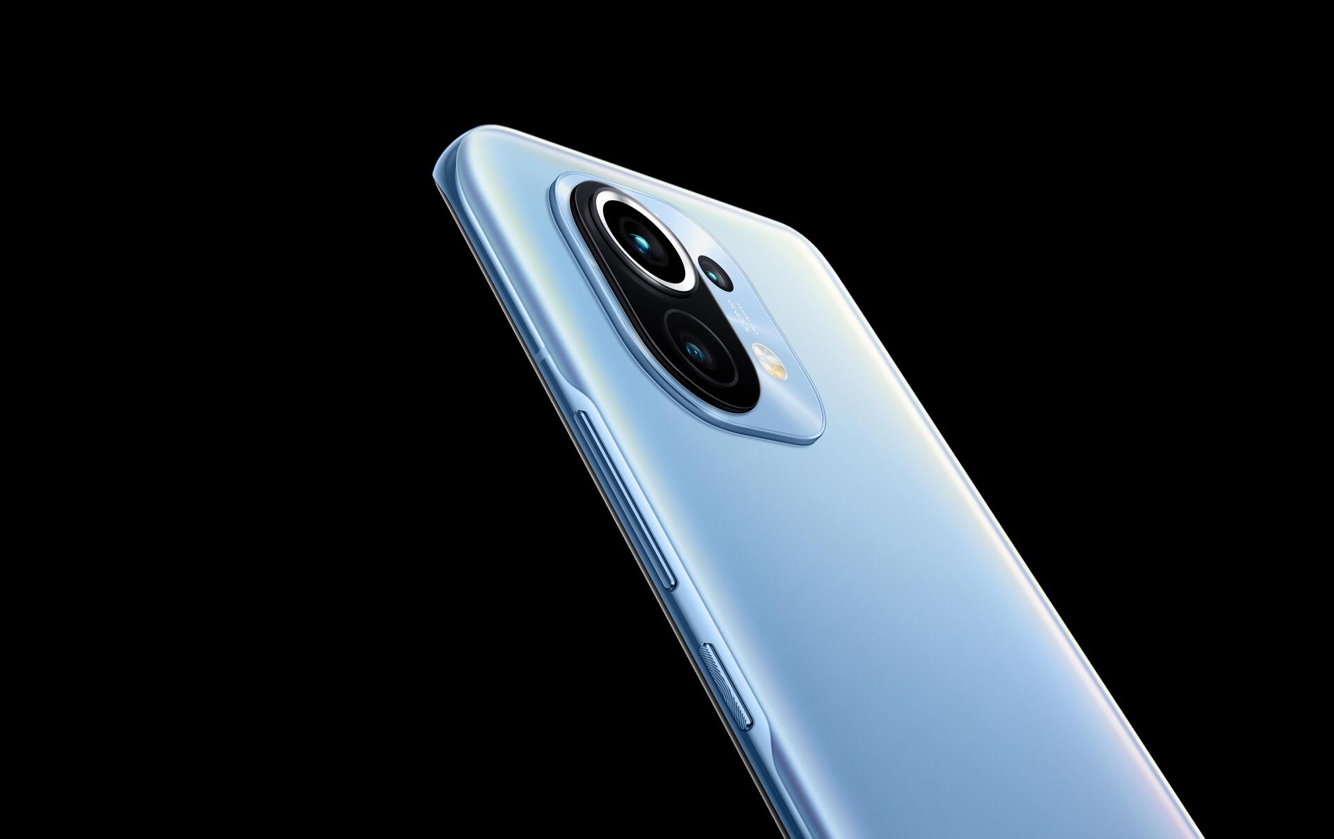 Купить Xiaomi MI 11 - 5G Smartphone - Dual-SIM - RAM 8 GB / Interner Speicher 256 GB - OLED-Display - 6.81" - 3200 x 1440 Pixel (120 Hz) - Triple-Kamera 108 MP, 13 MP, 5 MP - front camera 20 MP - Horizon Blue (MZB08JGEU) в магазине wardena.ru