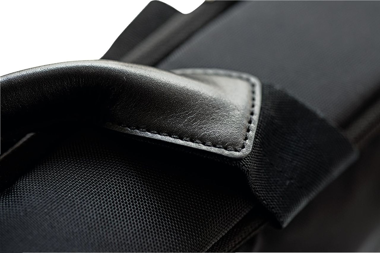 Купить Esselte Leitz Smart Traveller - Notebook-Tasche - 39,6 cm (15.6") - Schwarz (6019-00-95) в магазине wardena.ru