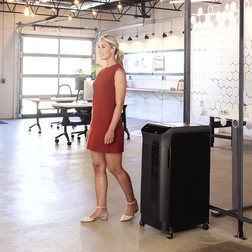 Купить Fellowes AutoMax 600M Aktenvernichter Mikrogeschnittene Zerkleinerung Schwarz (4657401) в магазине wardena.ru