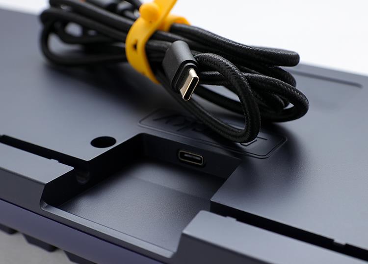 Купить Ducky One 3 - Volle Größe (100%) - Kabelgebunden - USB - Mechanischer Switch - RGB-LED - Blau (DKON2108ST-RDEPDCOVVVC2) в магазине wardena.ru