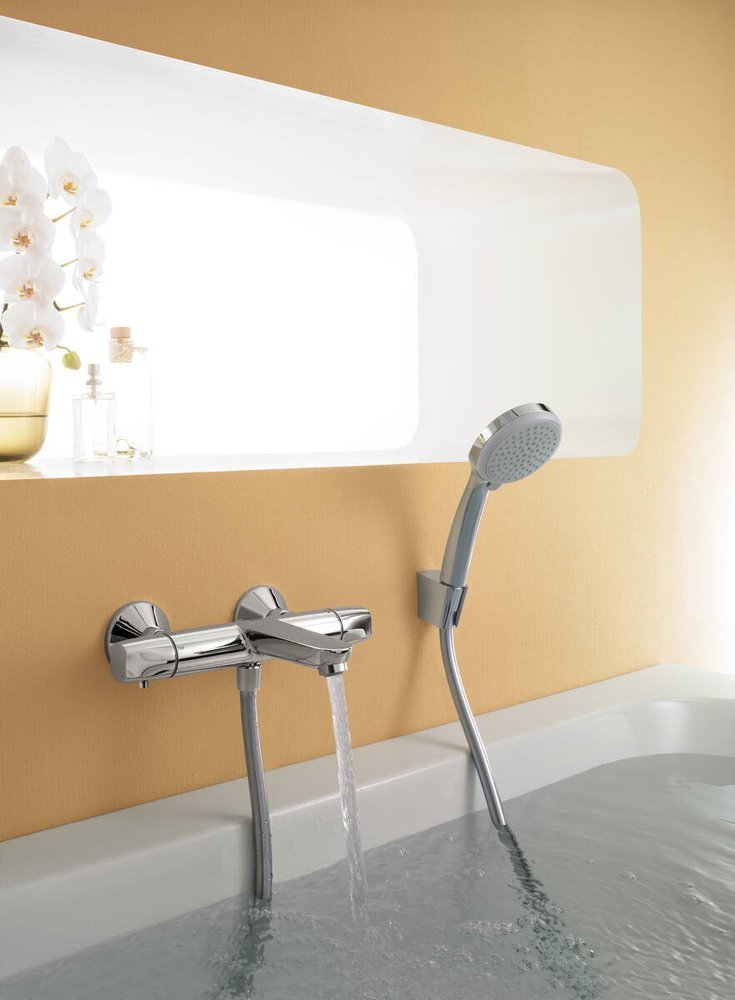 Купить Hansgrohe Croma 100 Душевой набор Vario с держателем и шлангом 125 см хром 27592000 в магазине wardena.ru