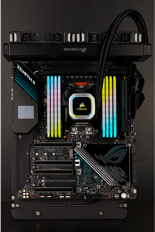 Купить CORSAIR MP600 PRO - SSD - 4 TB - intern - M.2 2280 - PCI Express 4.0 x4 (NVMe) - 256-Bit-AES - integrierter Kühlkörper (CSSD-F4000GBMP600PRO) в магазине wardena.ru