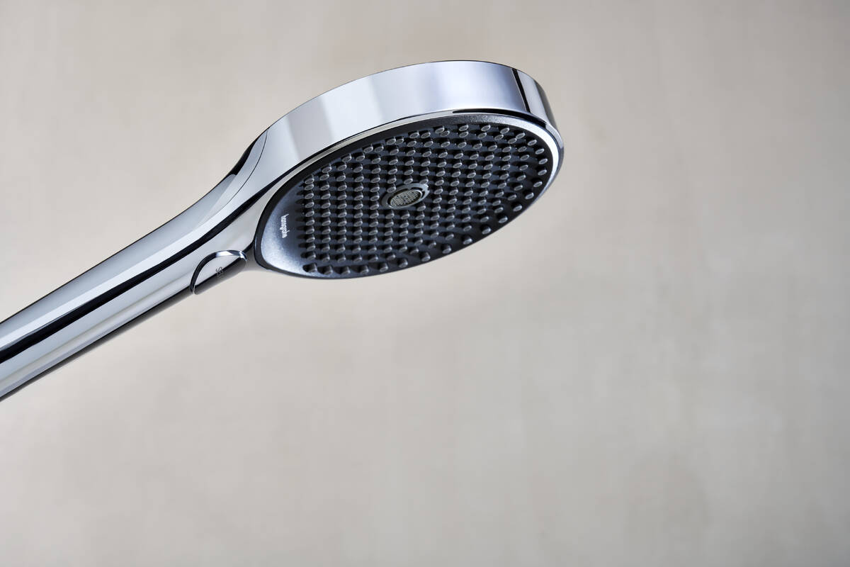 Купить Hansgrohe Rainfinity Ручной душ 130 3jet хром 26864000 в магазине wardena.ru