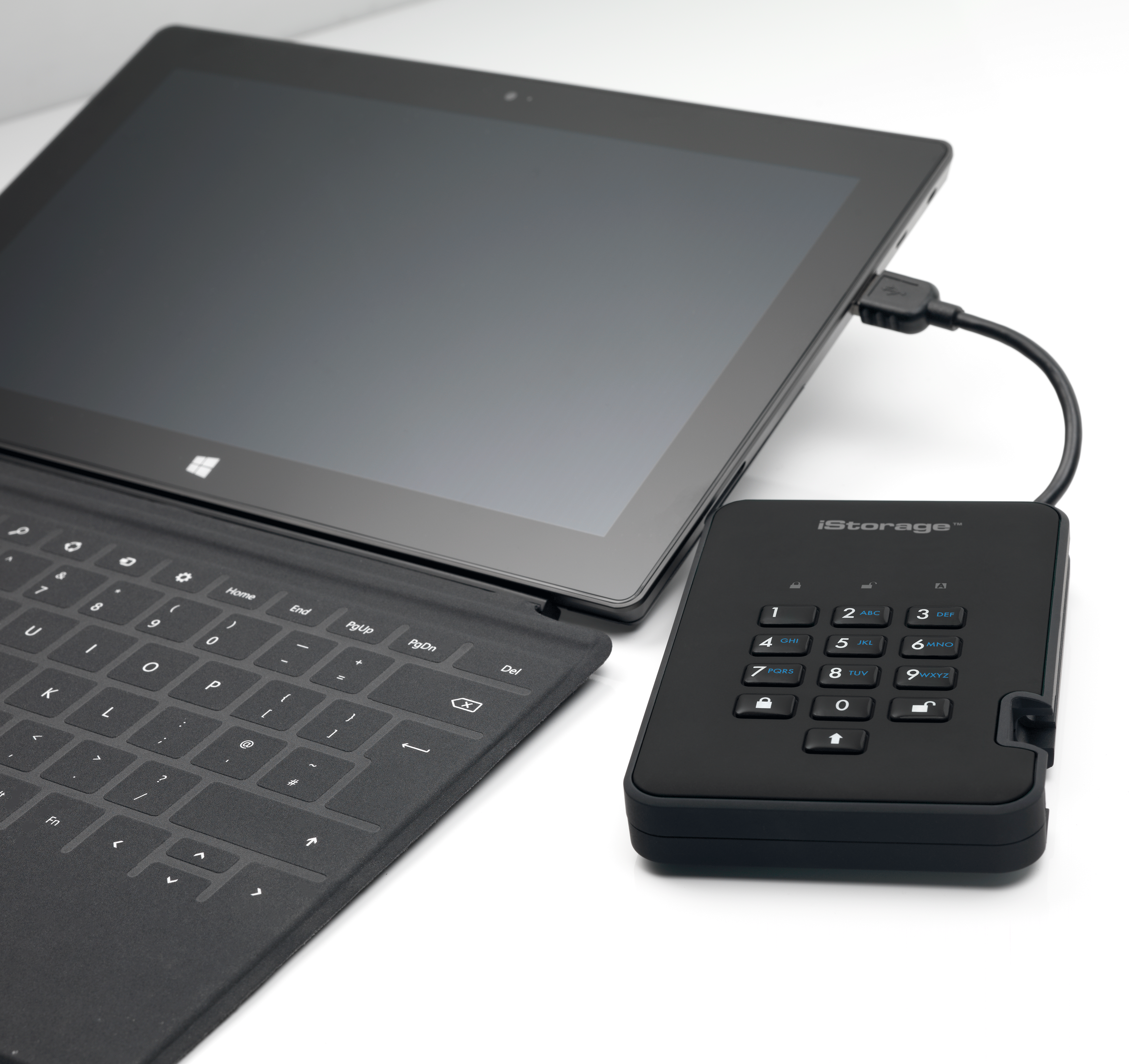 Купить iStorage diskAshur 2 - Festplatte - verschlüsselt - 500 GB - extern (tragbar) - USB 3.1 Gen 1 - 5400 U/min - Puffer: 8 MB - 256-Bit-AES, FIPS 197 - Phantomschwarz (IS-DA2-256-500-B) в магазине wardena.ru