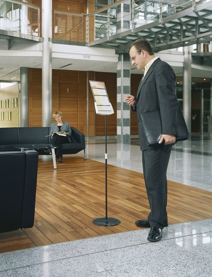 Купить DURABLE Info-Bodenständer SHERPA® INFOBASE TELESCOPE 1 SET 558957 в магазине wardena.ru