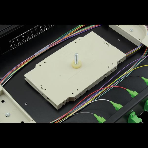 Купить LogiLink F24LC4G - LC - Grau - Metall - Rackeinbau - 1U - 480 mm (F24LC4G) в магазине wardena.ru