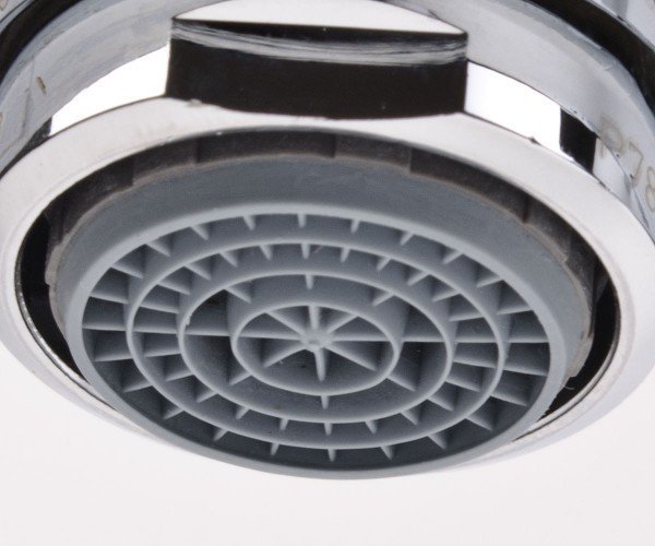 Купить Hansgrohe Focus Е Кухонный смеситель однорычажный E 160 1jet хром 31780000 в магазине wardena.ru