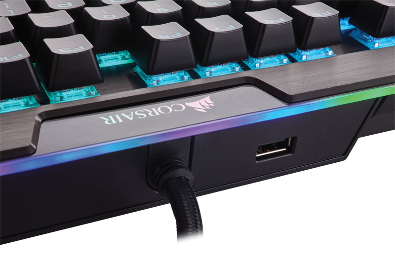 Купить Corsair Gaming K95 RGB PLATINUM Mechanical - Tastatur - USB - Deutsch - Schwarz (CH-9127014-DE) в магазине wardena.ru