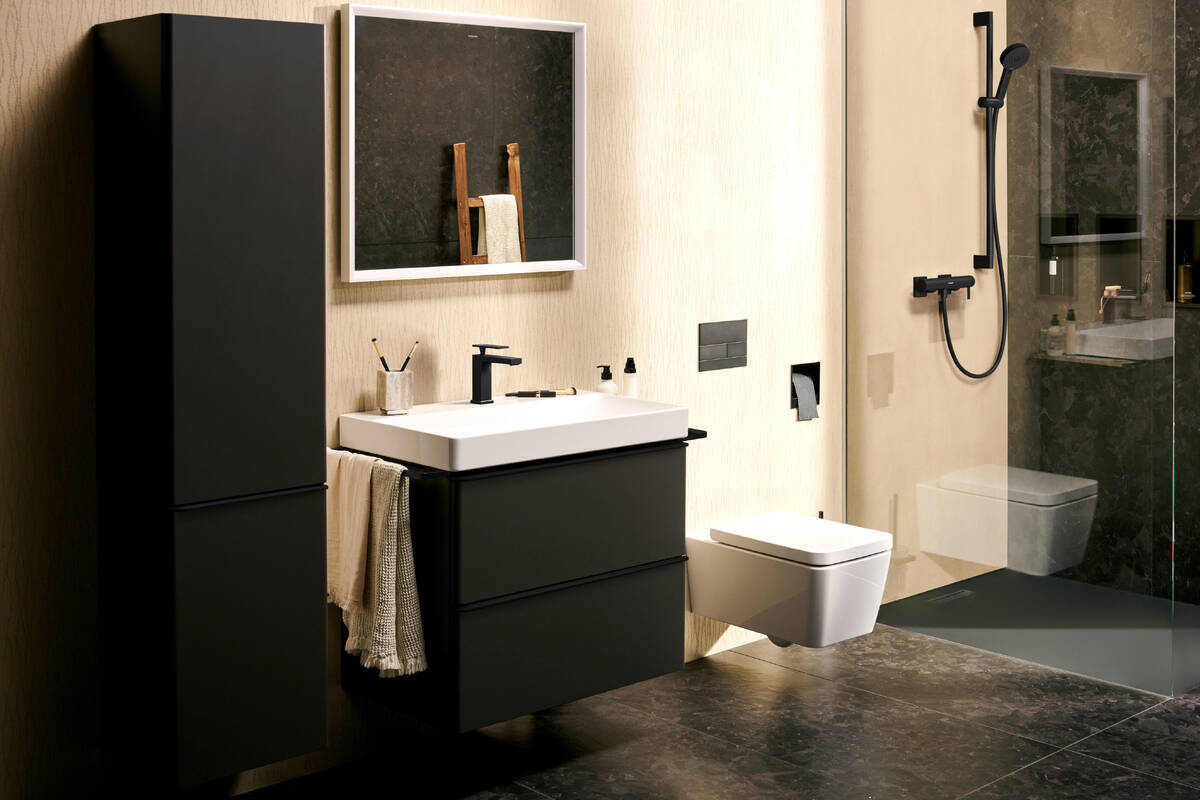 Купить Hansgrohe Pulsify Select S Ручной душ 105 3jet Relaxation черный матовый 24110670 в магазине wardena.ru