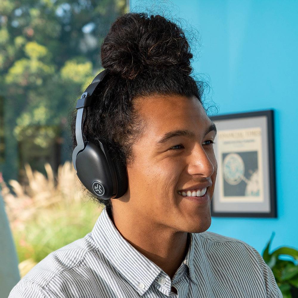 Купить JLab JBuds Work Kopfhörer Kabellos Kopfband Büro/Callcenter Bluetooth Schwarz (IEUHBJBUDSWORKRBLK4) в магазине wardena.ru