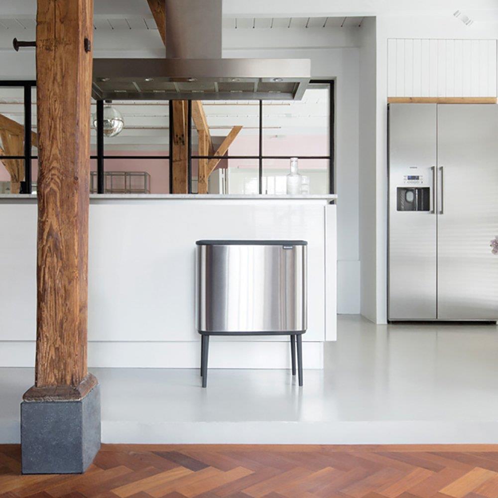 Купить Brabantia 316081 Mülleimer 33 l Rechteckig Edelstahl Schwarz - Edelstahl (31 60 81) в магазине wardena.ru